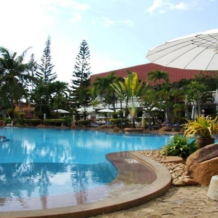 Bannammao Resort Sattahip Extérieur photo